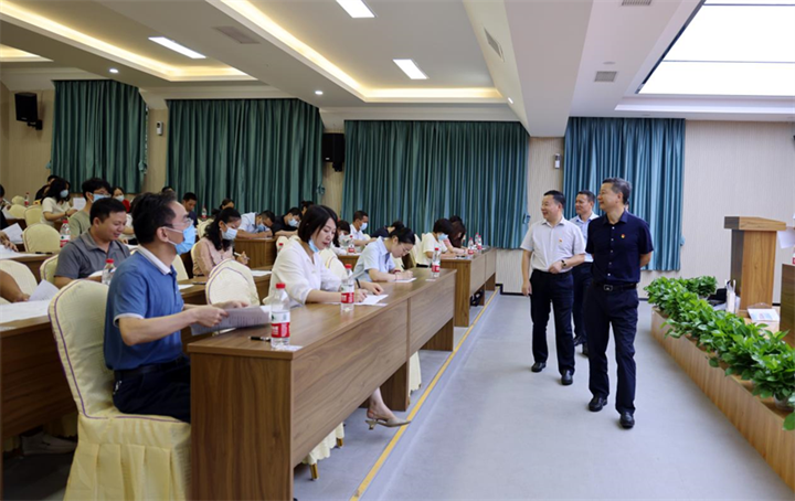 湖南省农业农村厅“弘扬建党精神 谱写三农新篇” 党史知识竞赛在我校正式开赛